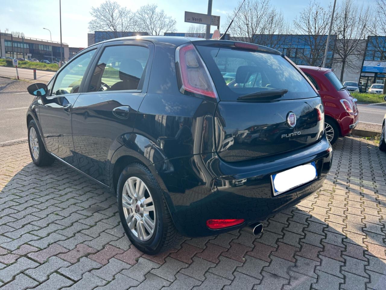 Fiat Punto 1.3 MJT II 75 CV 5 porte Lounge ok Neopatentati