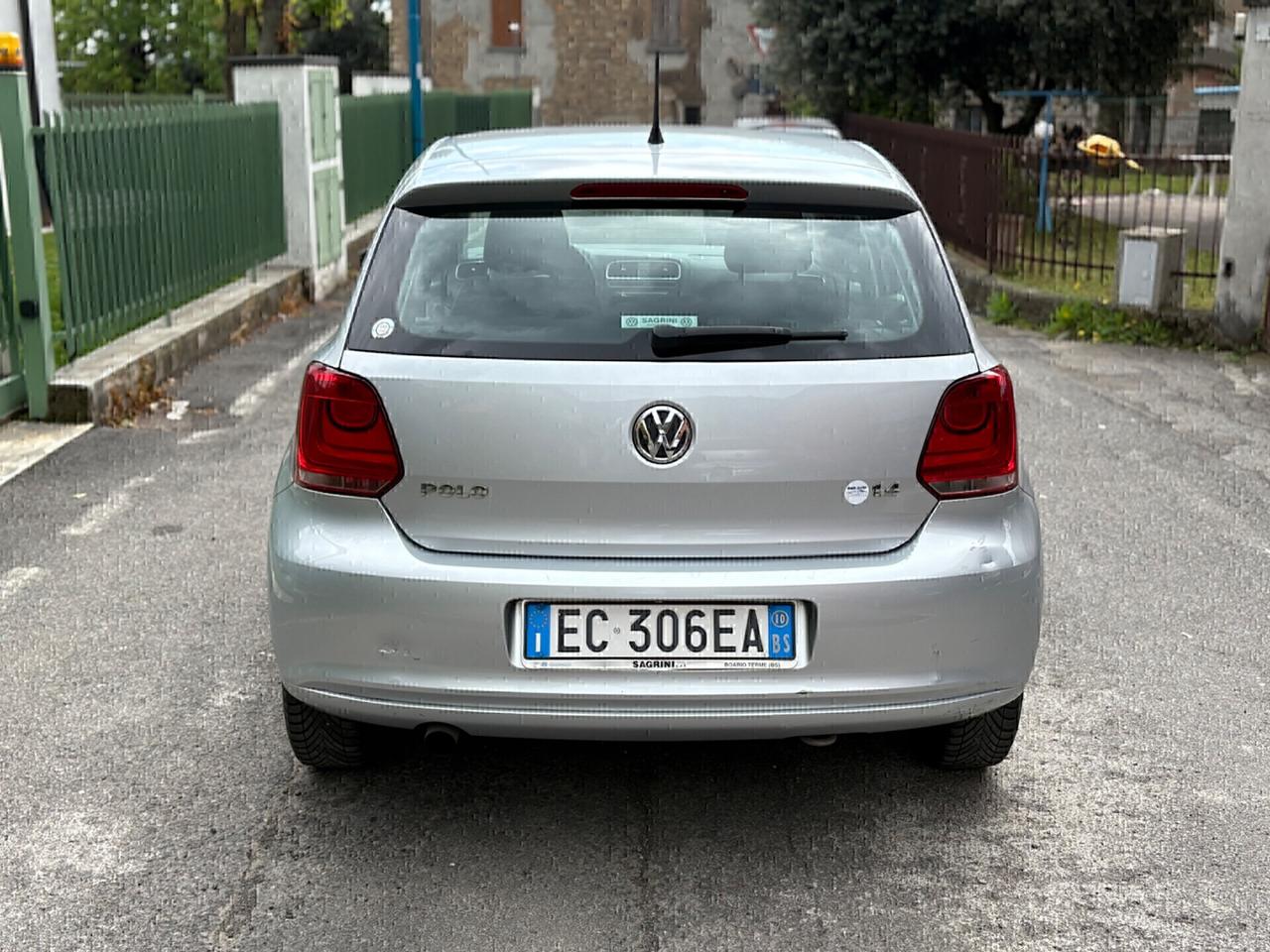 Volkswagen Polo 1.4 BENZINA 04/2010 NEOPATENTATI