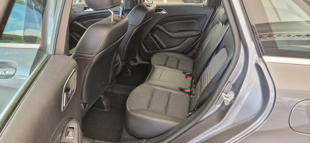 Mercedes B 180 d Automatic Sport