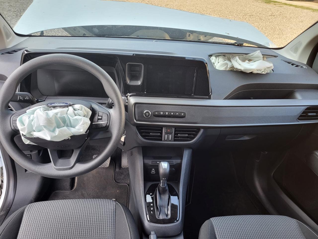 Ford Courier 1.0 EcoBoost 125CV aut. Van DC Trend