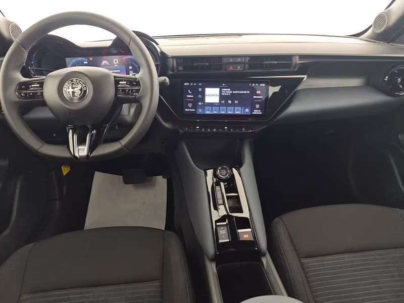 Alfa Romeo Junior 1.2 145 CV Hybrid eDCT6