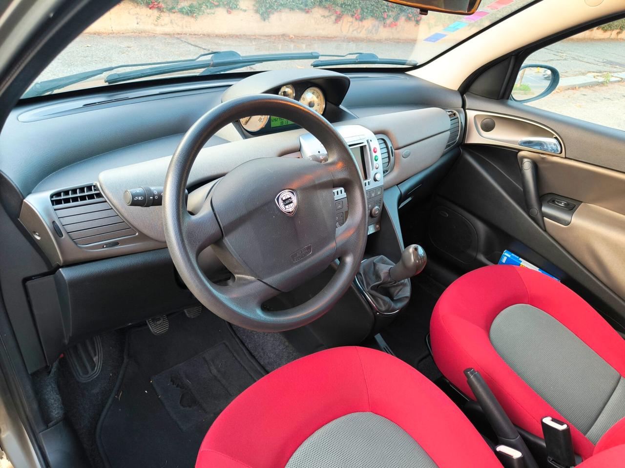 Lancia Ypsilon 1.3 Multijet 16V Platino