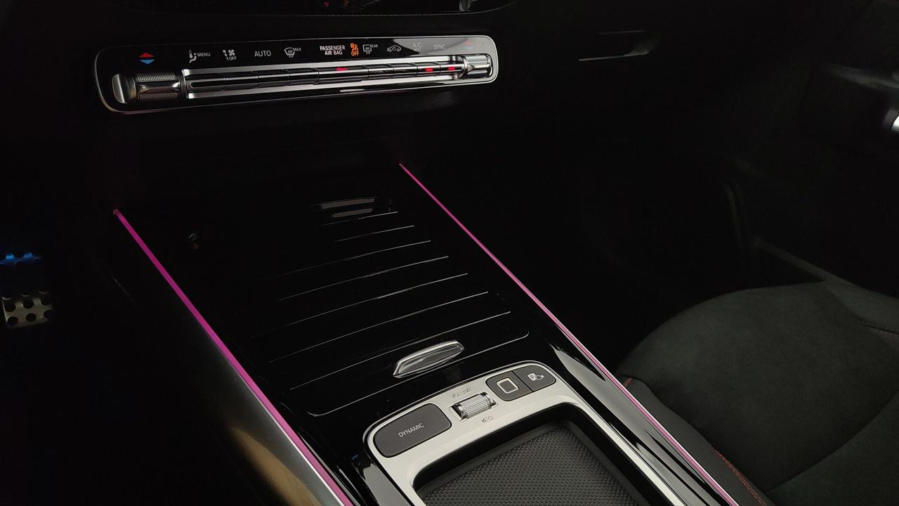 Mercedes-Benz GLA 200 d automatic