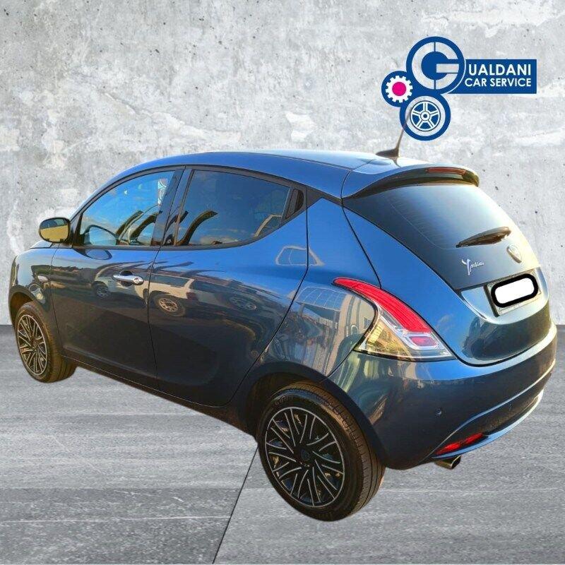 Lancia Ypsilon Ypsilon 1.0 FireFly 5 porte S&S Hybrid Ecochic Gold
