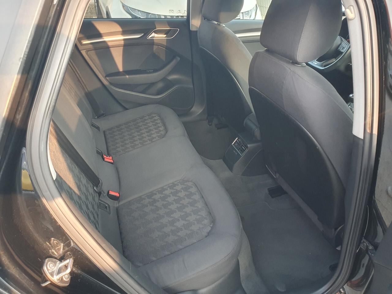 Audi A3 SPB 1.6 TDI 110cv s line Neopatentati 2016