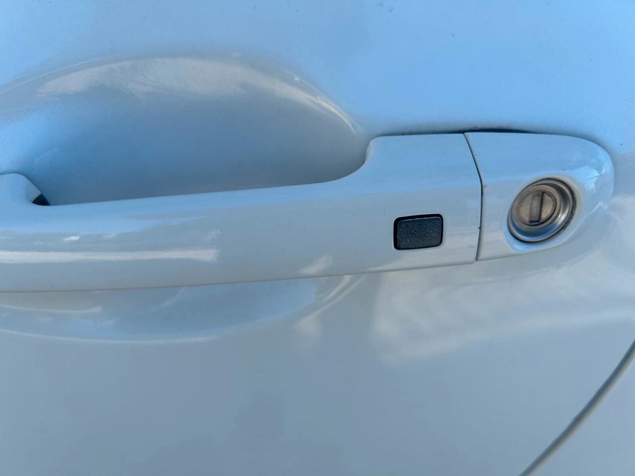 Hyundai Genesis Coupe 2.0 Turbo Sport