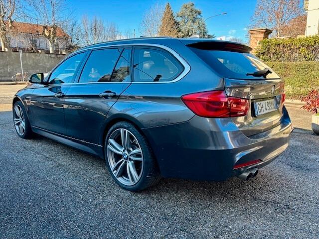 BMW 330 i 4x4 M Sport TETTO RETROC-FULL