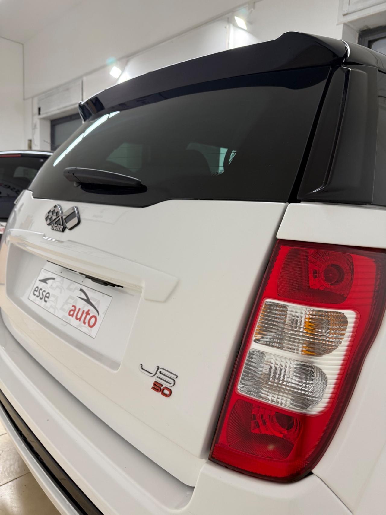 Ligier JS JS50 DCI Revolution Elegance Ice