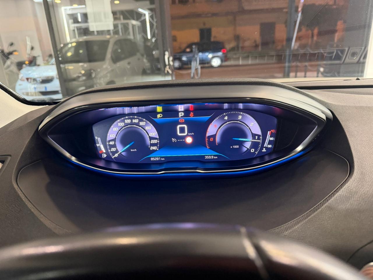 Peugeot 3008 BlueHDi 130 S&S EAT8 Allure