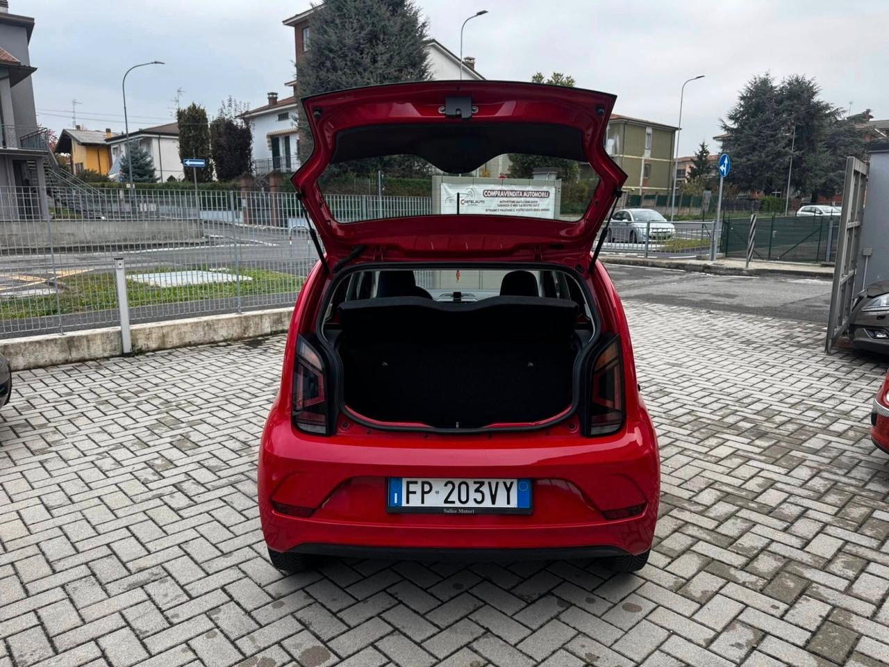 Volkswagen up! 1.0 5p. take