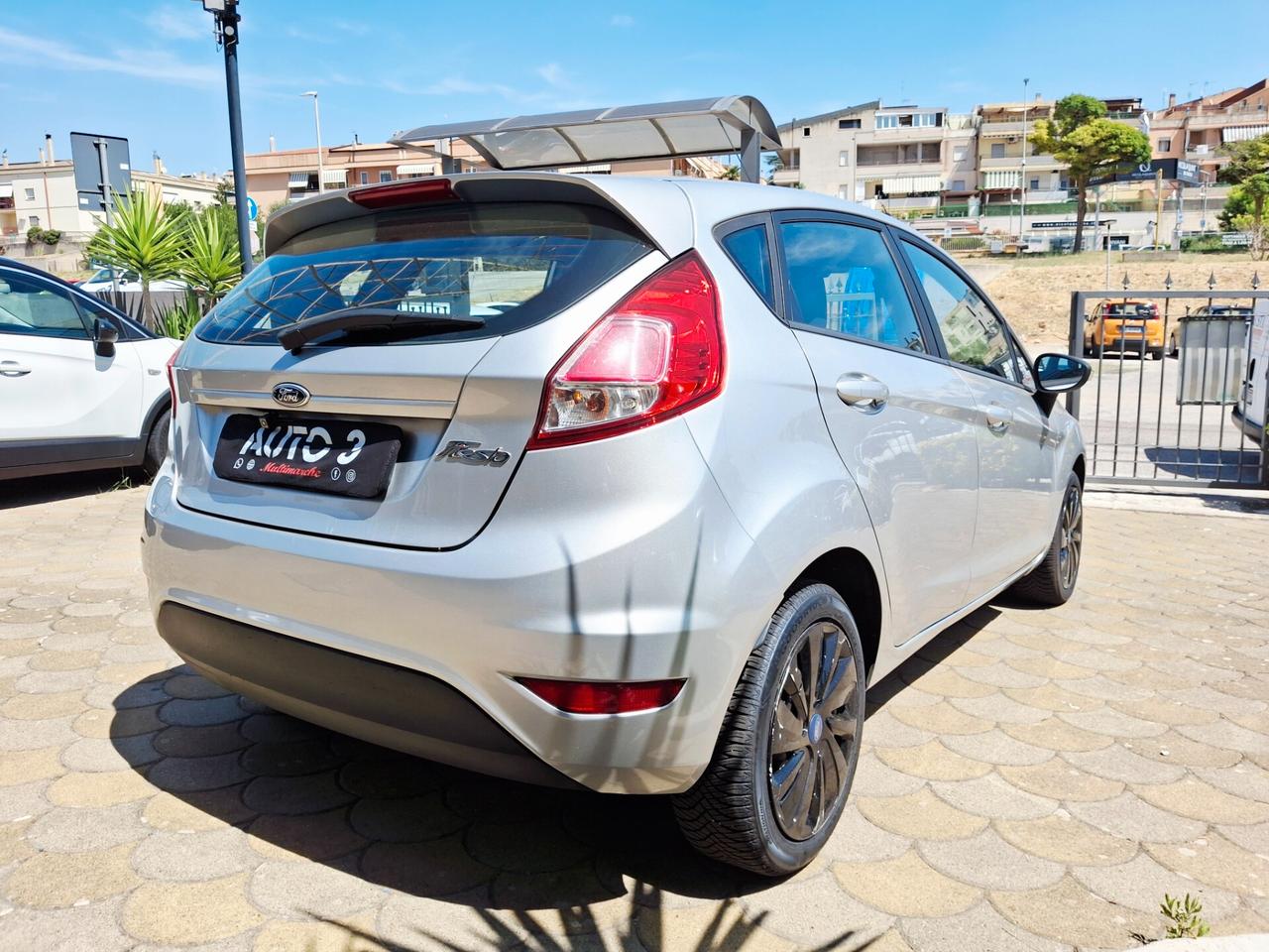 Ford Fiesta 1.4 5 porte Bz.- GPL Business