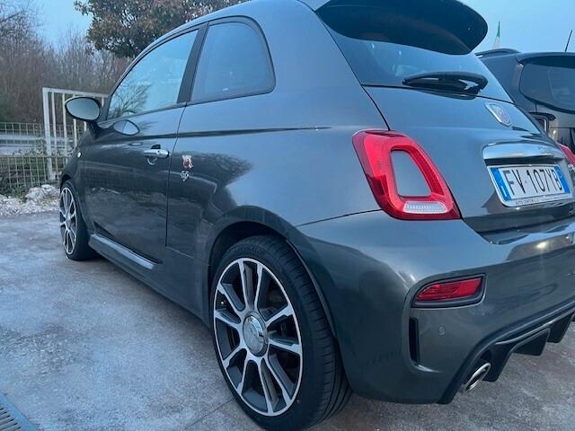 Abarth 595 1.4 Turbo T-Jet 165 CV Turismo