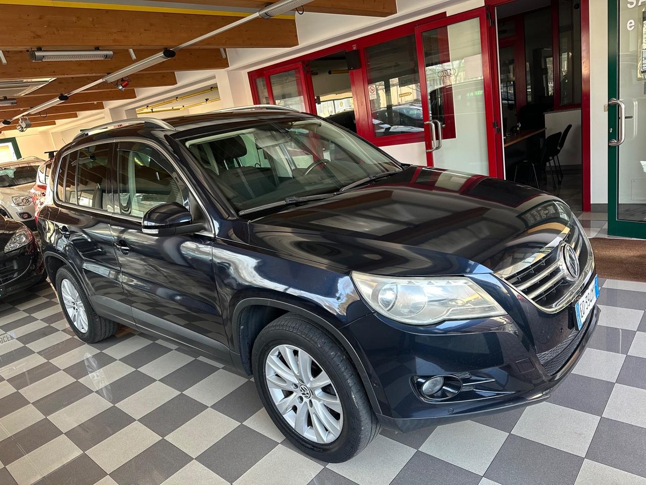Volkswagen Tiguan 2.0 TDI DPF 4MOTION DSG Sport & Style
