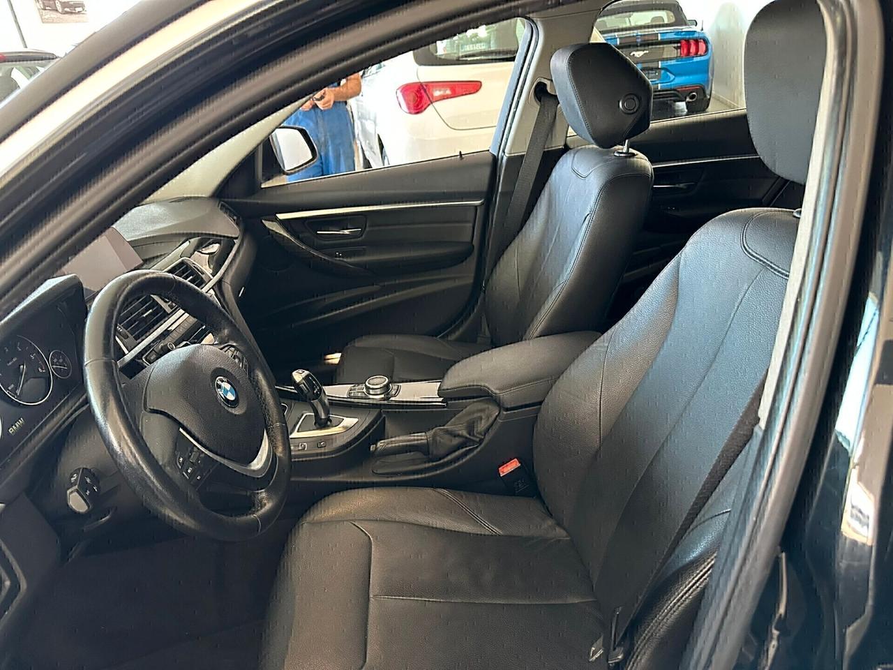 Bmw 316d Luxury IVA ESPOSTA