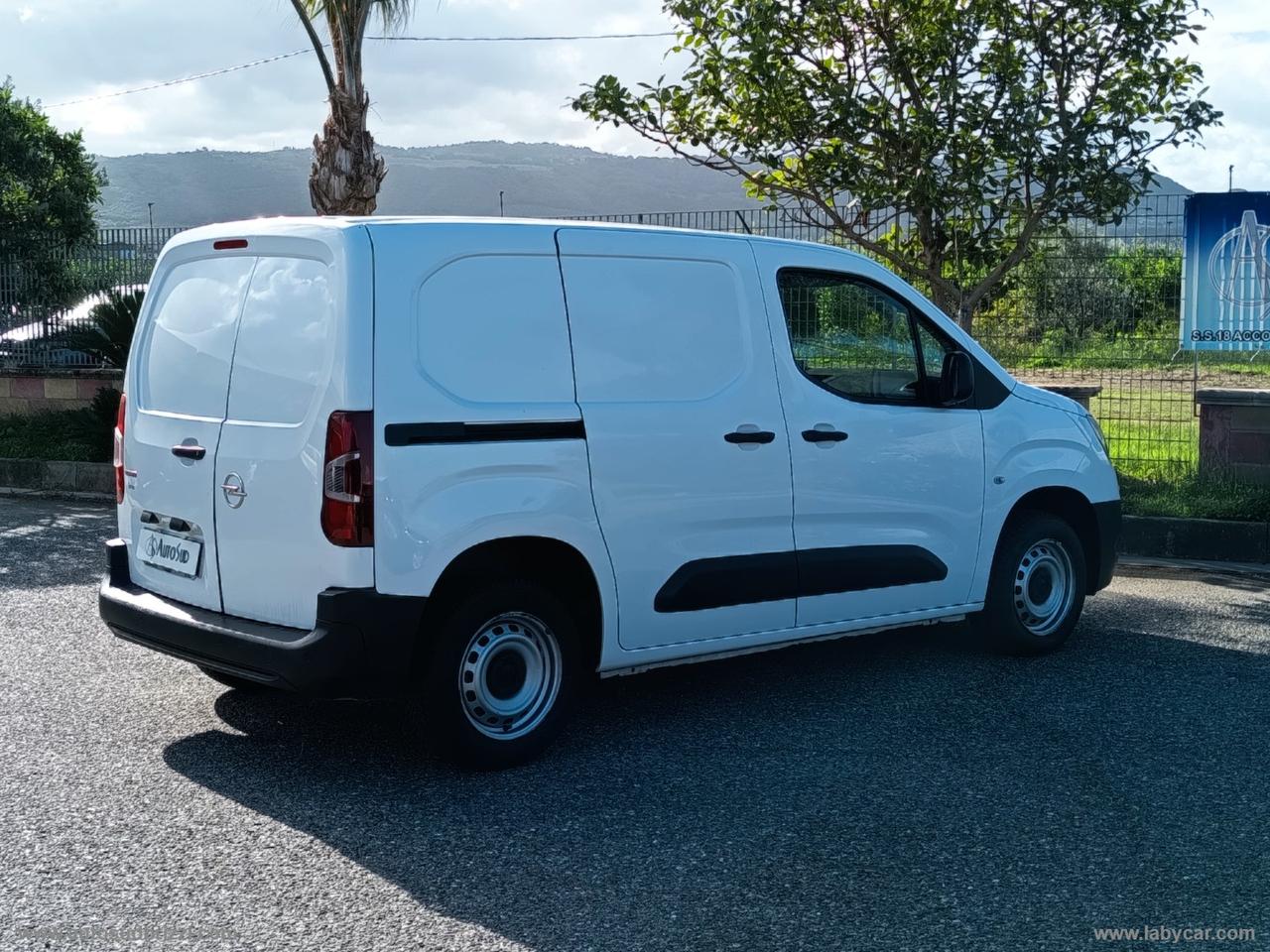 Combo Cargo 1.5 D 100 PC 650kg Ed.