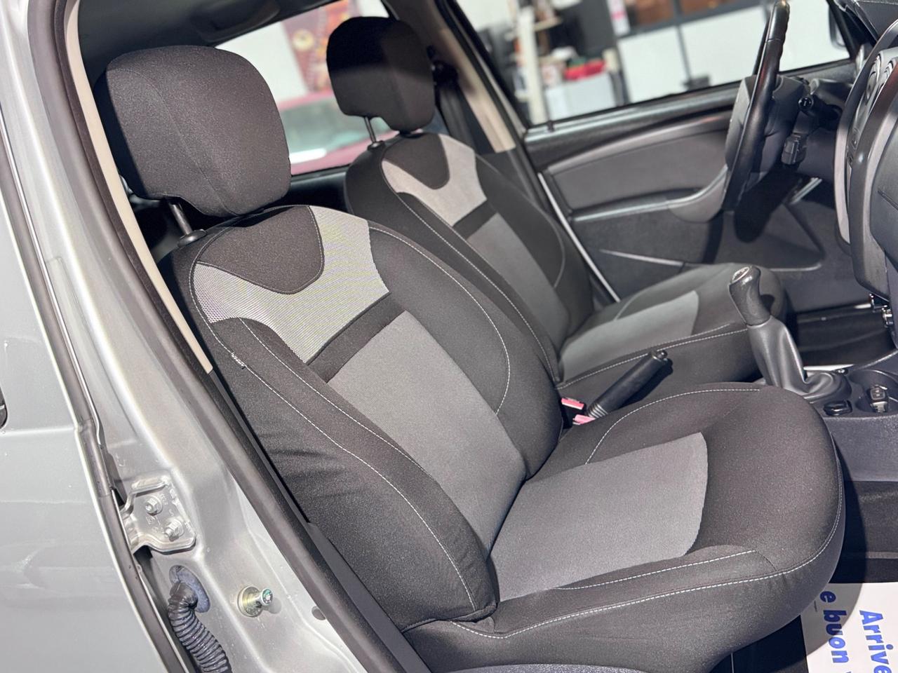 Dacia Duster 1.6 GPL Neopatentati - 2017 Euro 6b