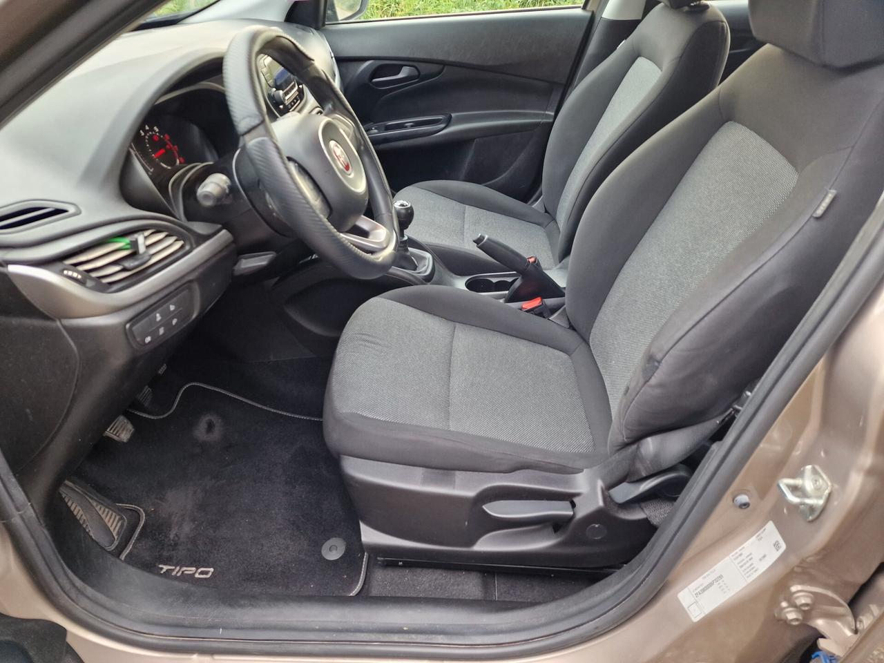 Fiat Tipo 1.4 5p 95cv Unipro