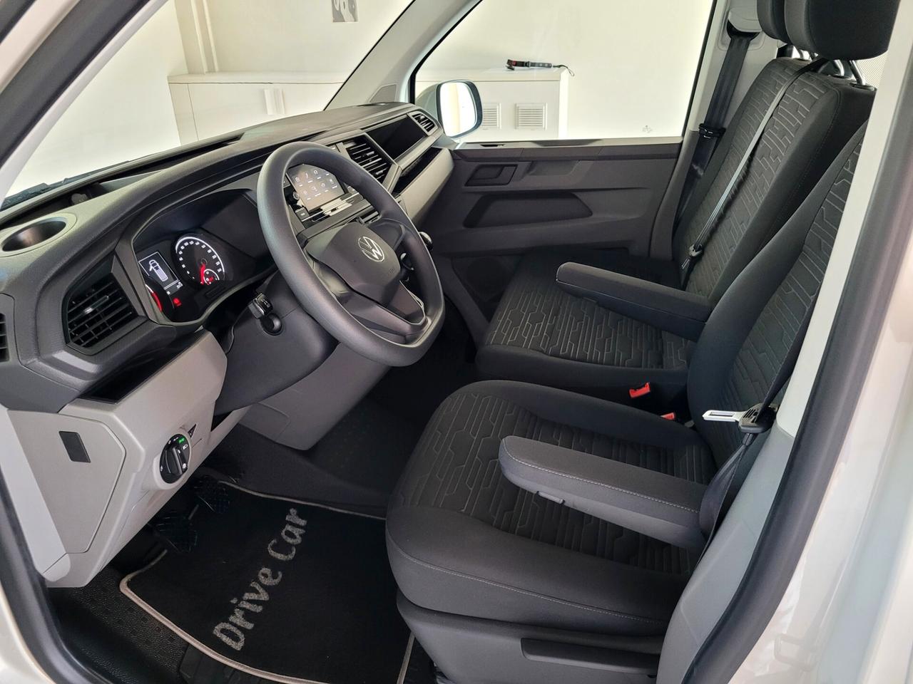 Volkswagen Caravelle 2.0 TDI 150CV 9 POSTI CARPLAY SENSORI ANT.+POST.
