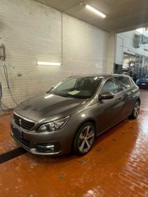 PEUGEOT 308 BlueHDi 130 S&S Allure
