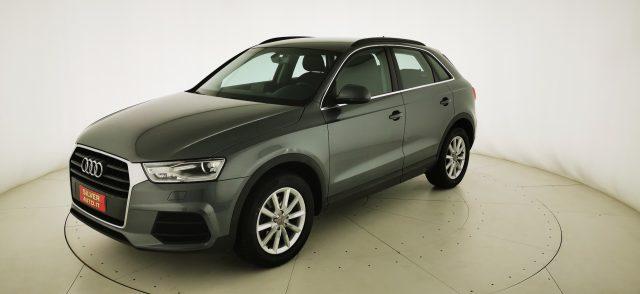 AUDI Q3 2.0 TDI 120 CV Business