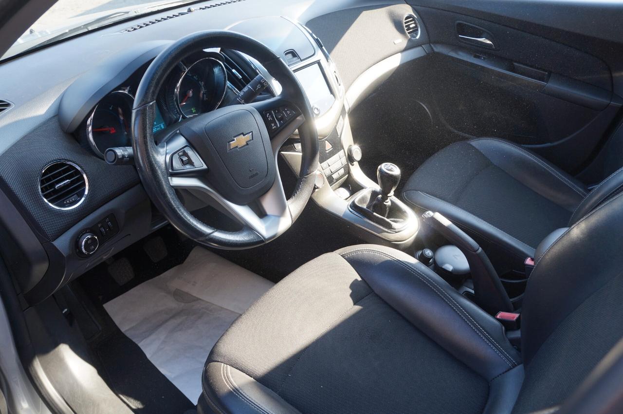 Chevrolet Cruze 1.7 Diesel Station Wagon LTZ MyLink