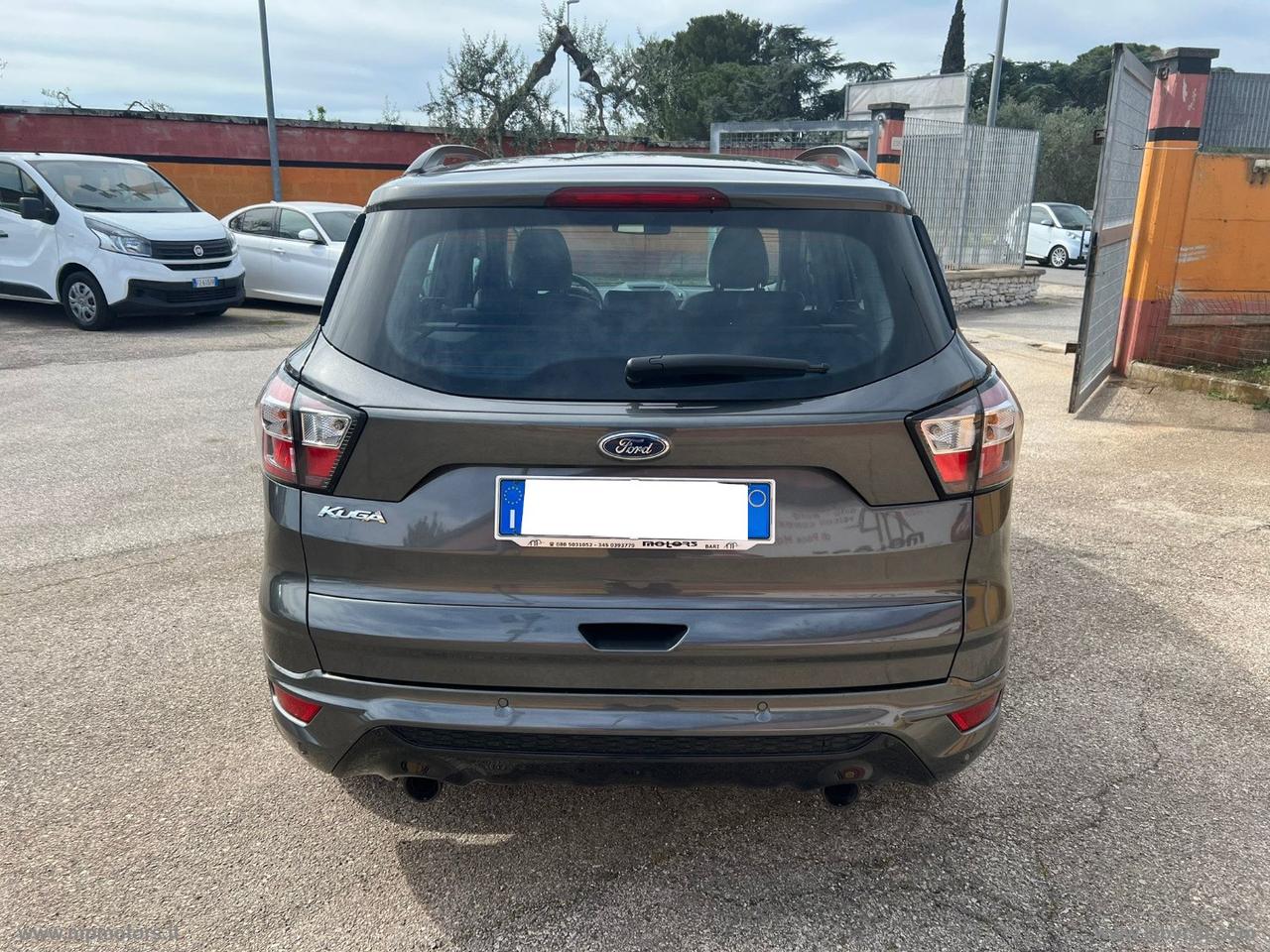 FORD KUGA ST-LINE 1.5 ECOBLUE 120CV IVA ESPOSTA