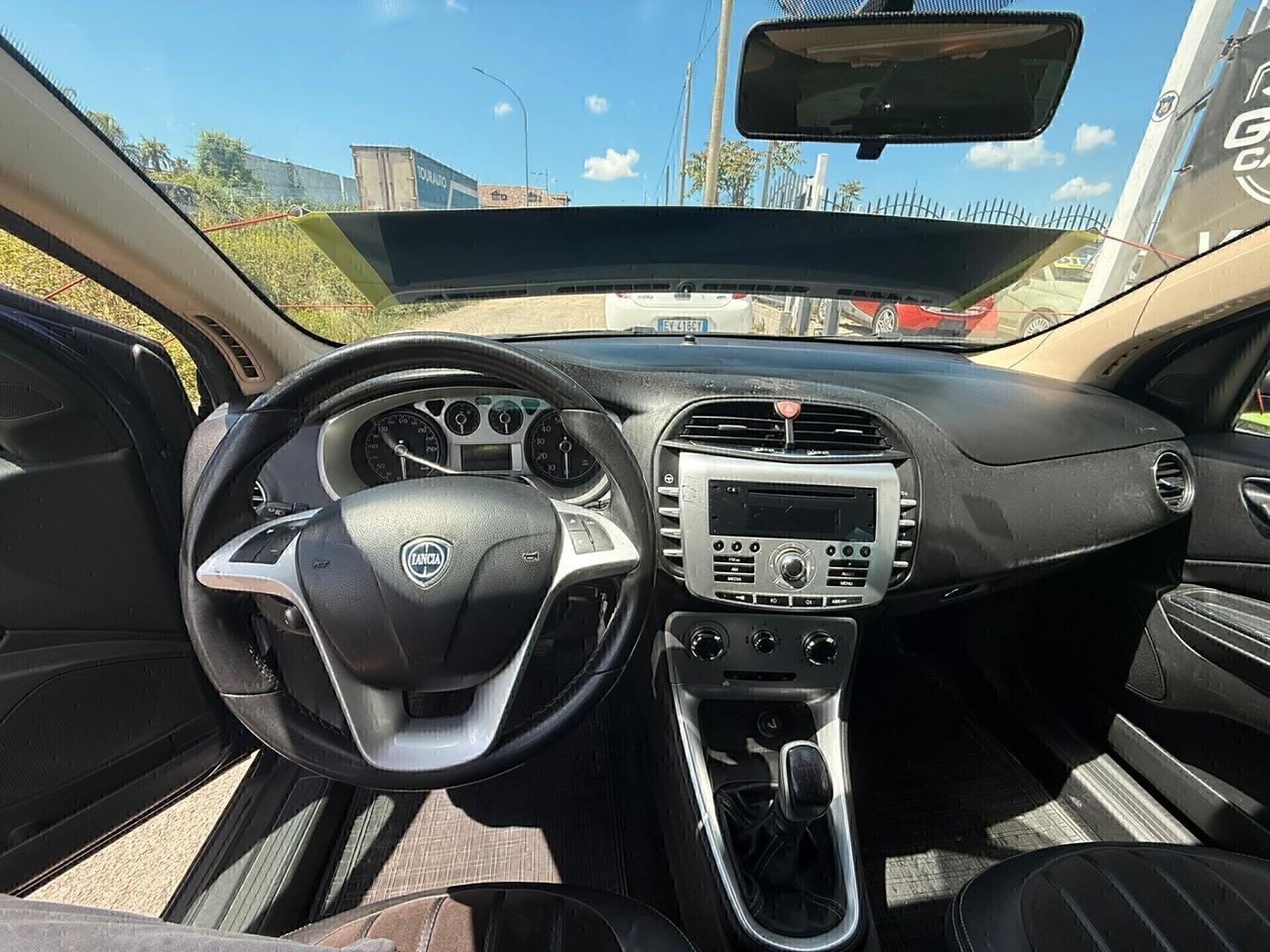 Lancia Delta 1.4 T-Jet 120 CV Platino Ecochic GPL