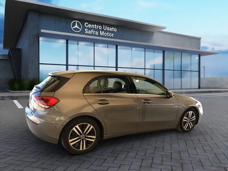 Mercedes-Benz Classe A A 180 d Automatic Sport