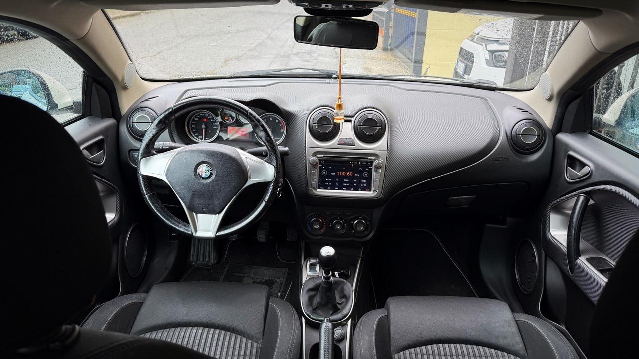 Alfa Romeo MiTo 1.4 Distinctive - 2009