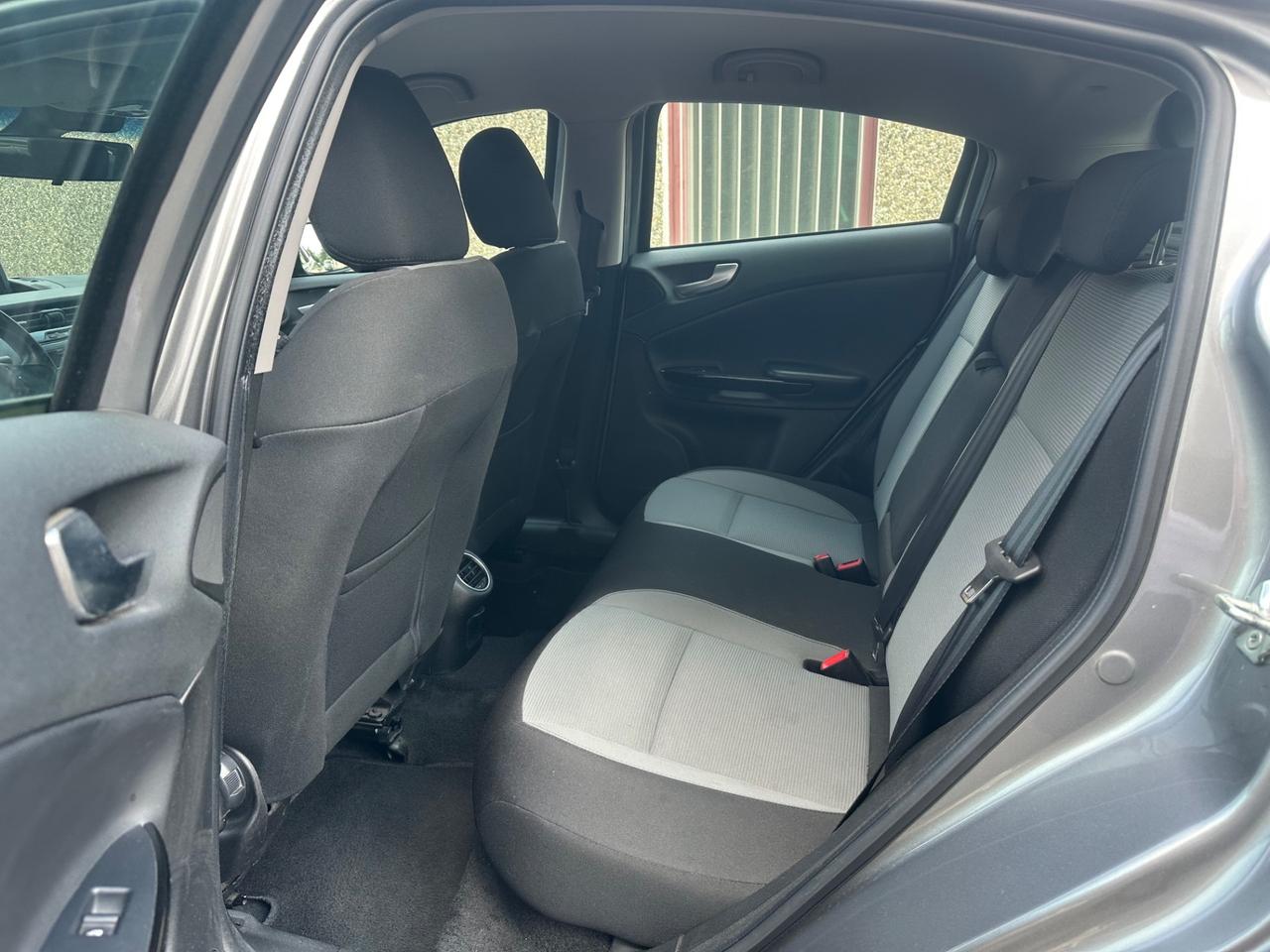 Alfa Romeo Giulietta 1.4 Turbo 120 CV - ok neopatentati