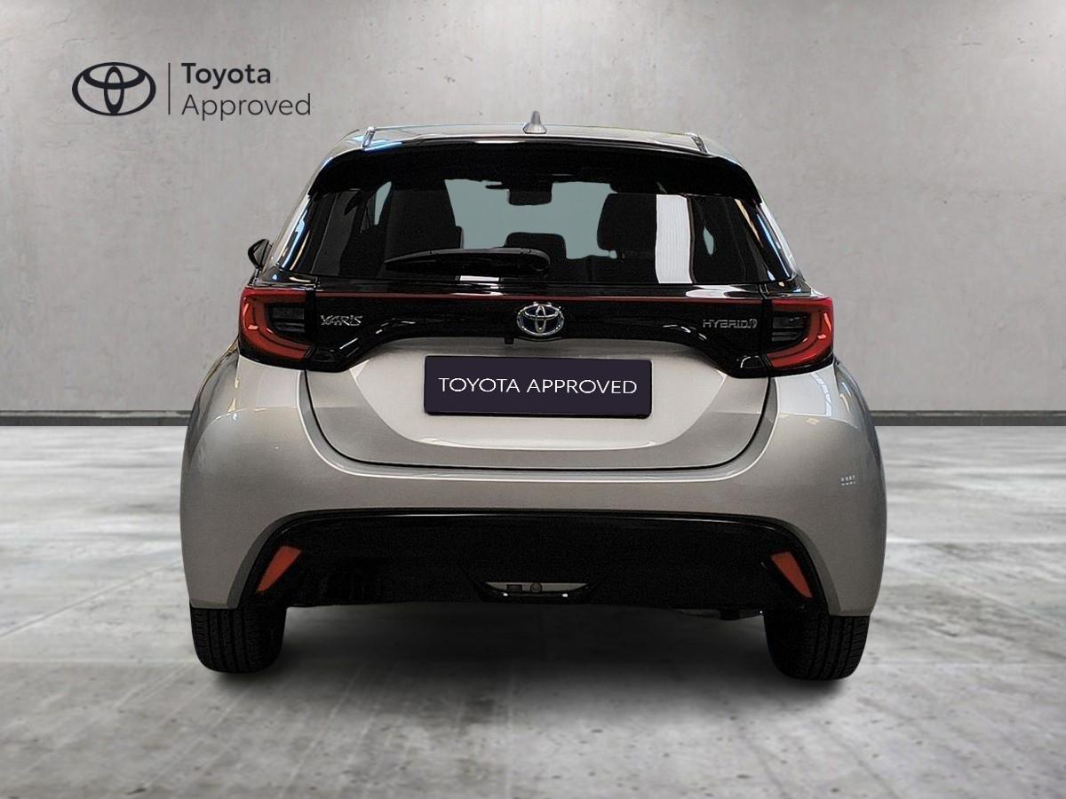 TOYOTA Yaris 4ª serie - Yaris 1.5 Hybrid 5 porte Lounge