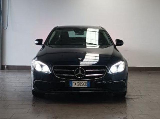 MERCEDES-BENZ E 200 d Auto Business Sport