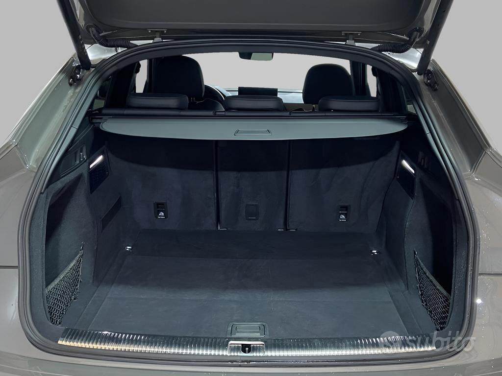 Audi Q5 Sportback 40 2.0 tdi mhev 12V S line Plus