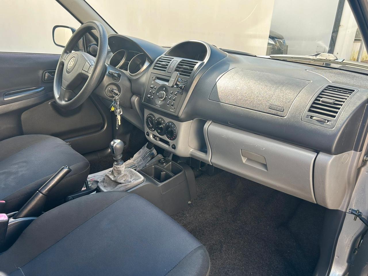 Suzuki Ignis 1.3 DDiS 51 Kw - 2004