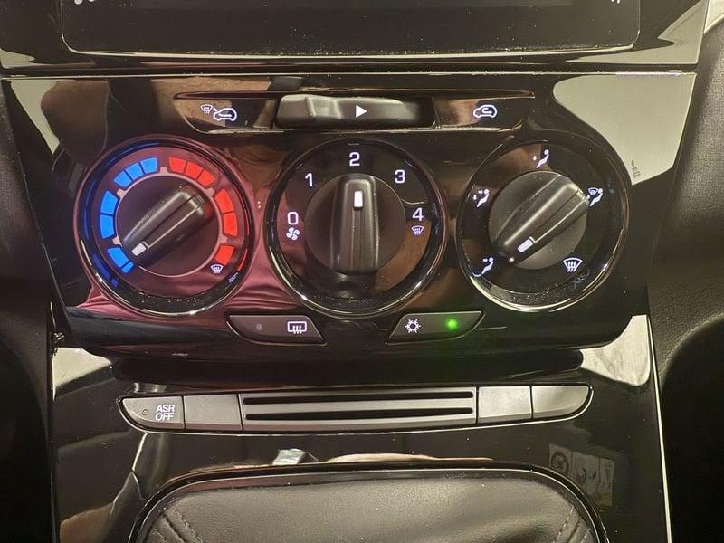 Lancia Ypsilon Ypsilon 1.0 FireFly 5Pt S&S Hybrid Ecochic Gold