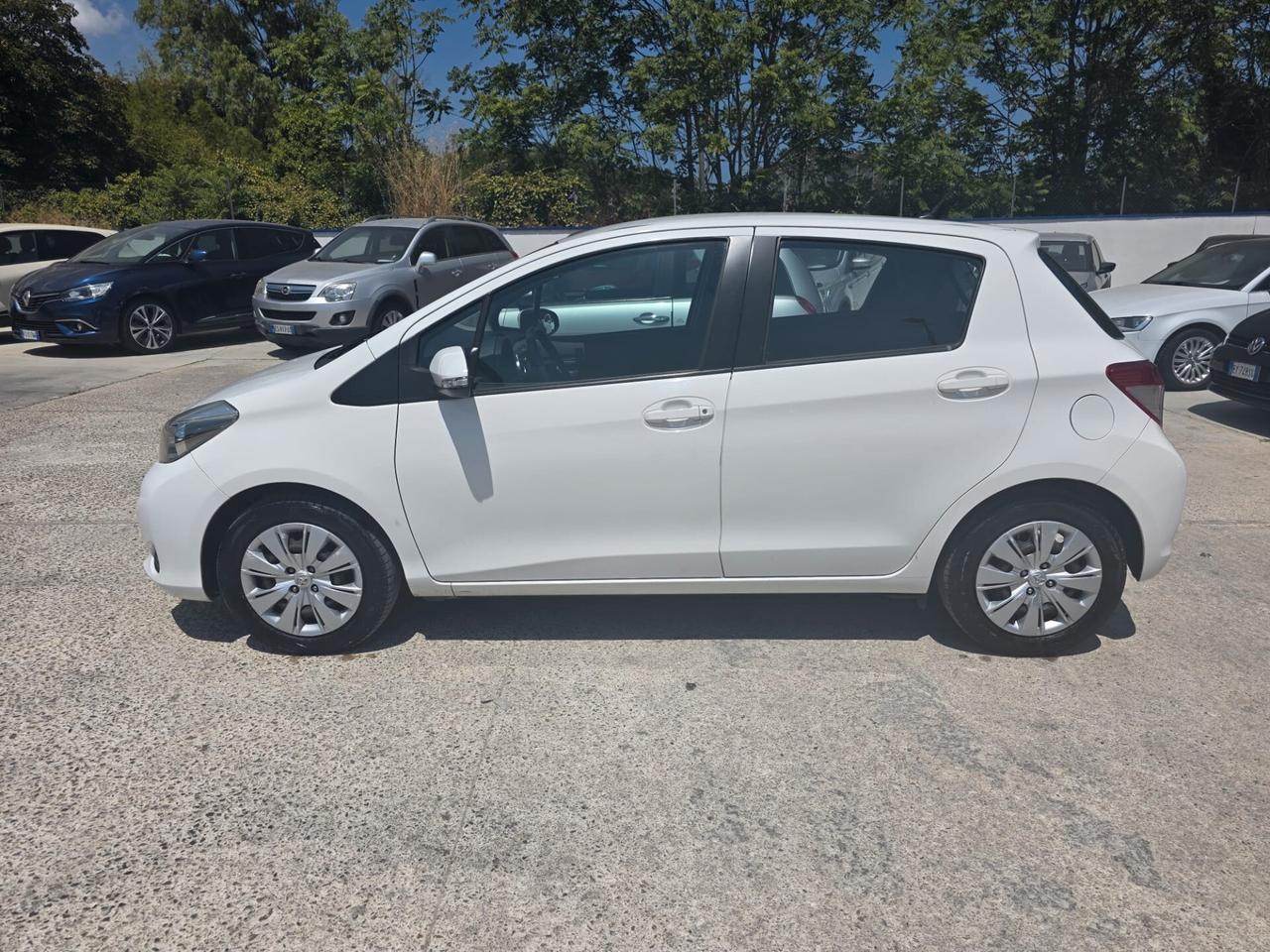 Toyota Yaris 1.0 5 porte Lounge