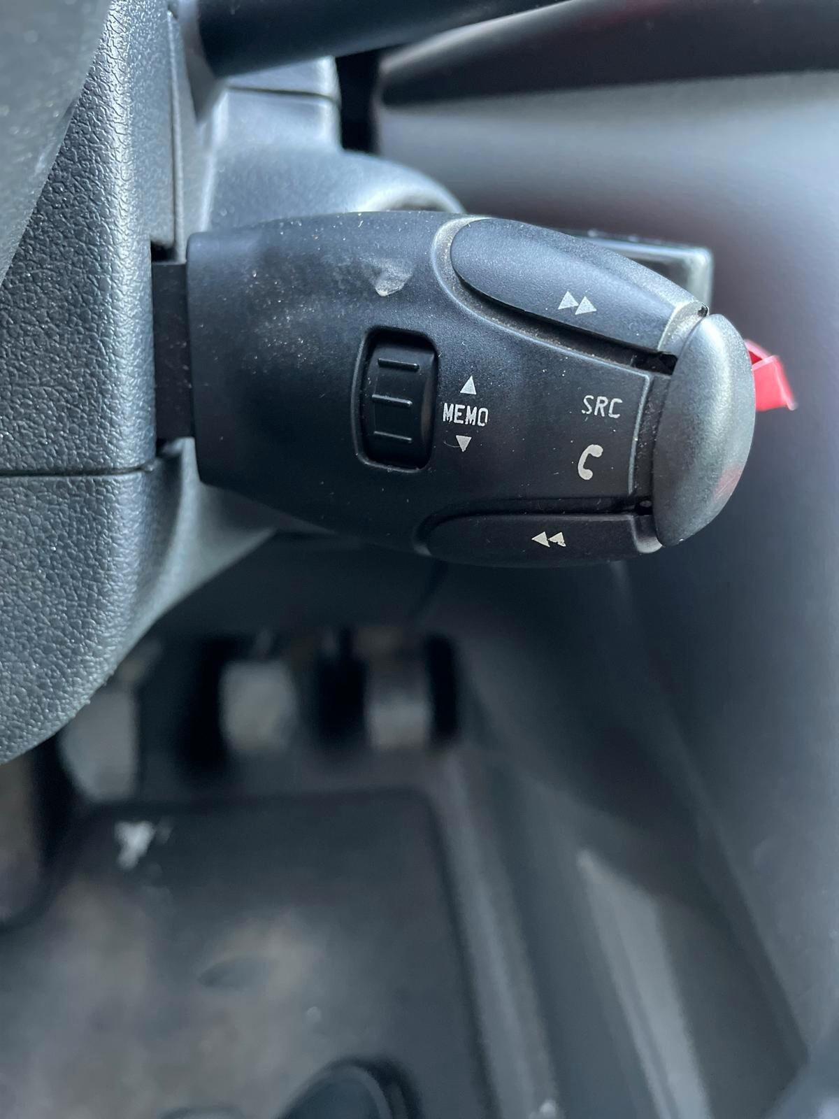 Peugeot 3008 1.6 HDi 110CV Premium