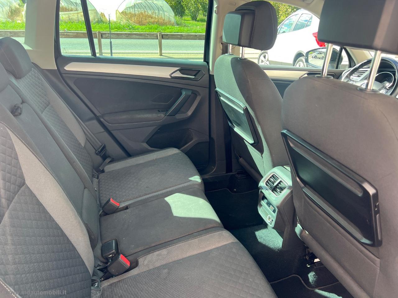 VOLKSWAGEN Tiguan 1.6 TDI Business BMT NAVIGATORE