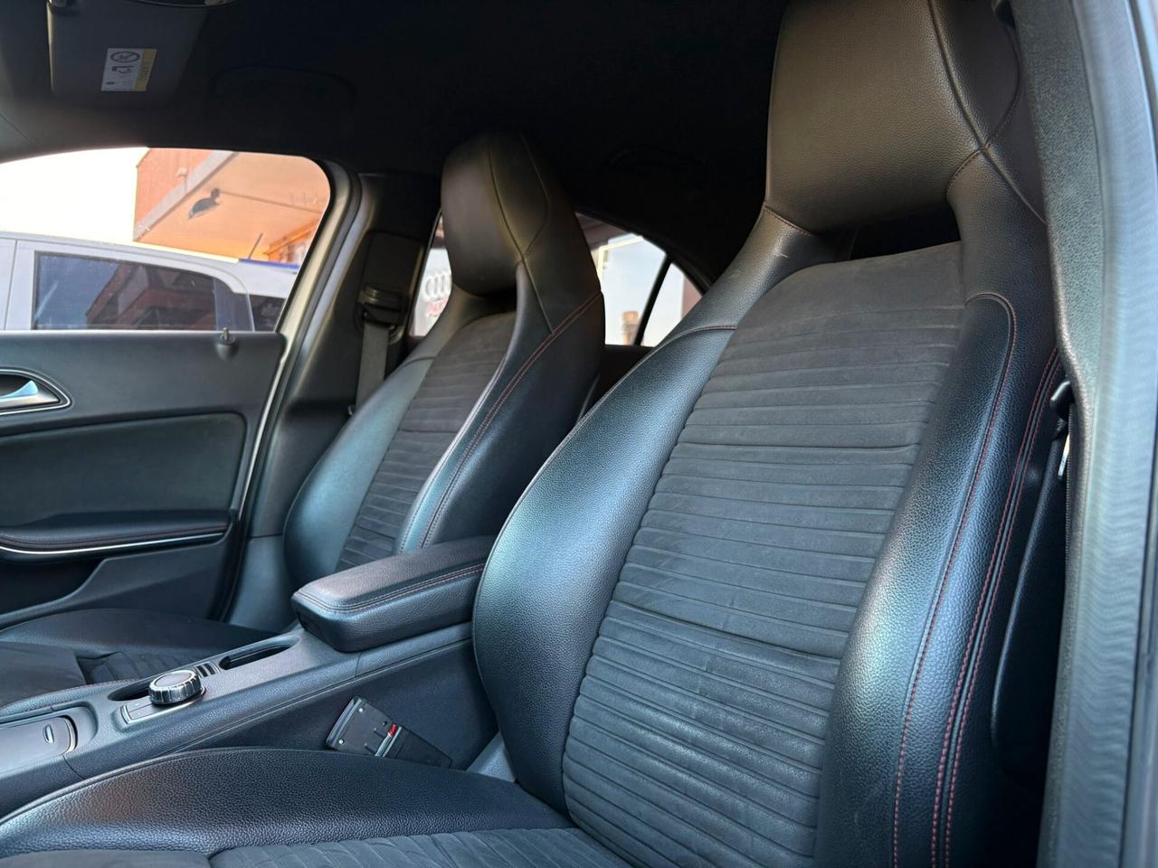 Mercedes-benz A 180 d Automatic Premium AMG
