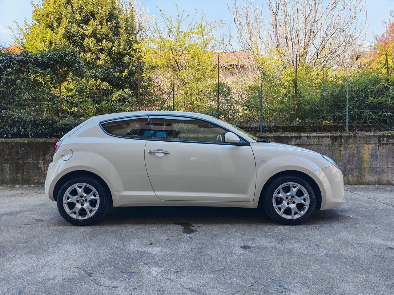 Alfa Romeo MiTo 1.4 BENZINA 80cv / Uniproprietario