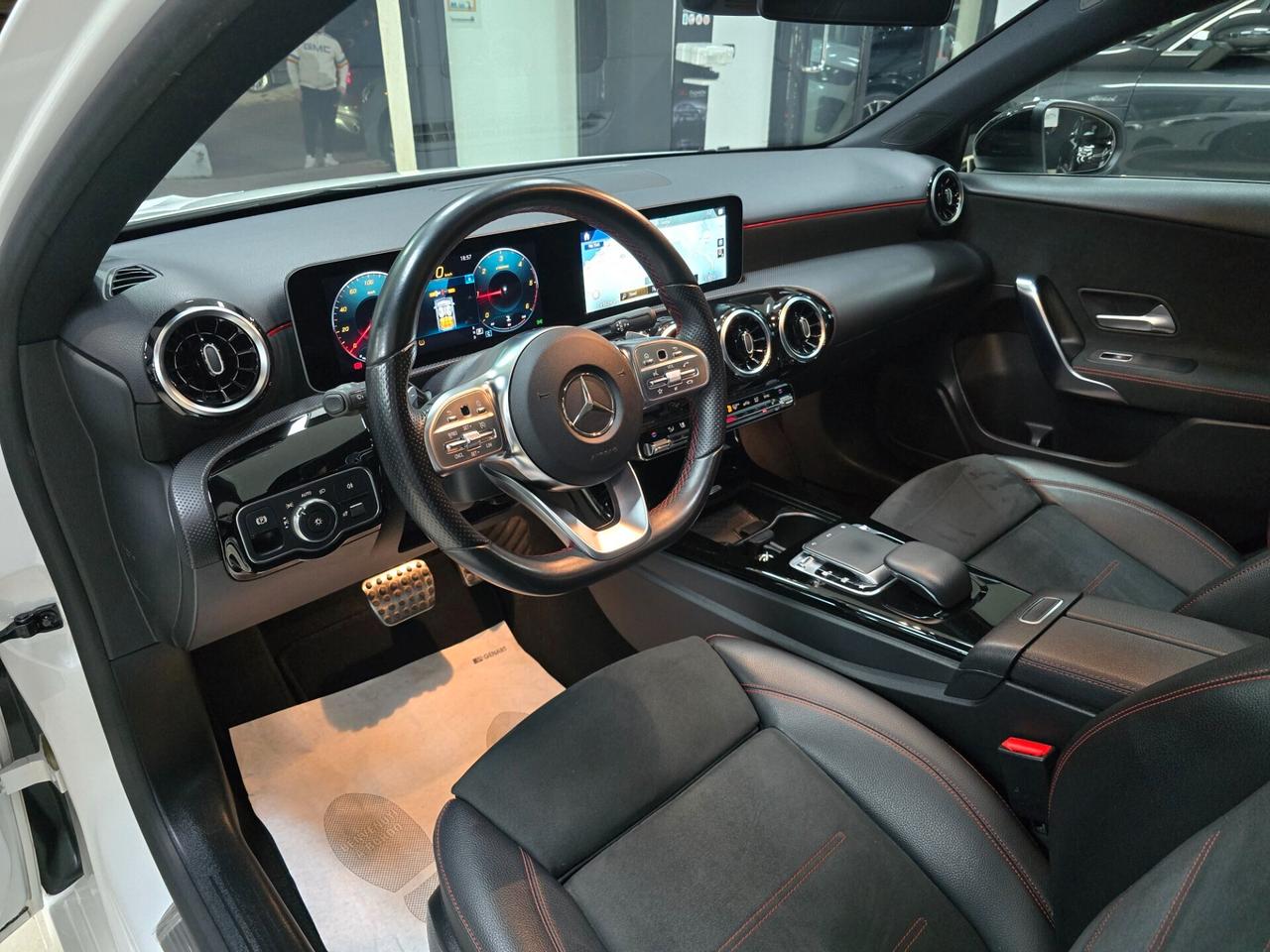 Mercedes-benz A 180 d Premium