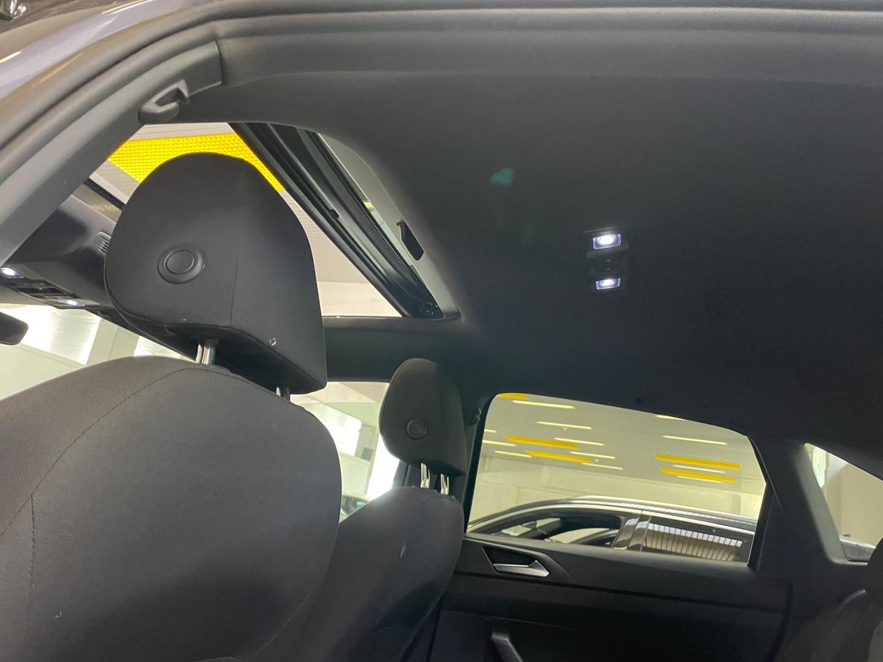 Volkswagen Taigo 1.0 TSI 115 CV DSG R-Line