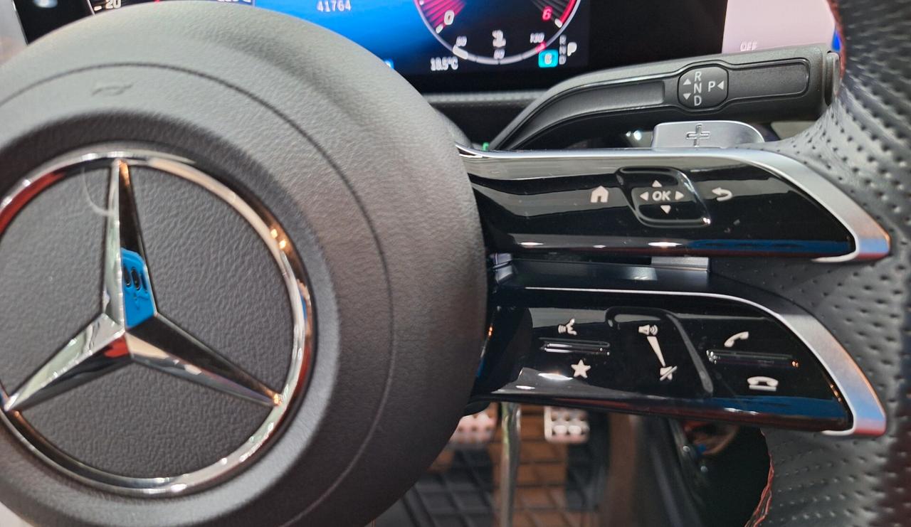 Mercedes A 200d Aut Premium AMG Night Edition