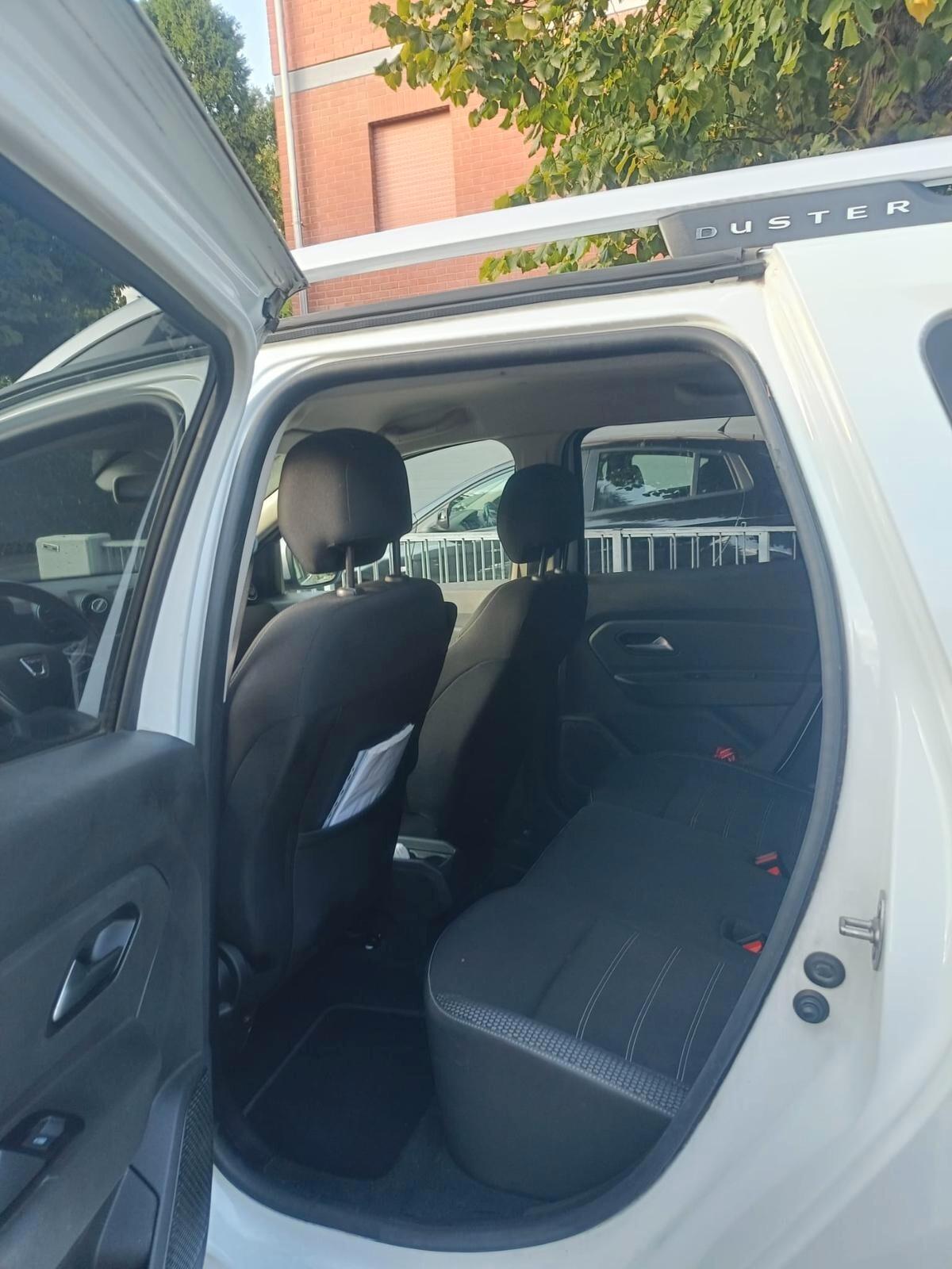 Dacia Duster TDI 4X4 (IN ARRIVO) PRESTIGE FULL OPTIONAL-2018 KM 95000-UNICO PROPRIETARIO-TAGLIANDATA