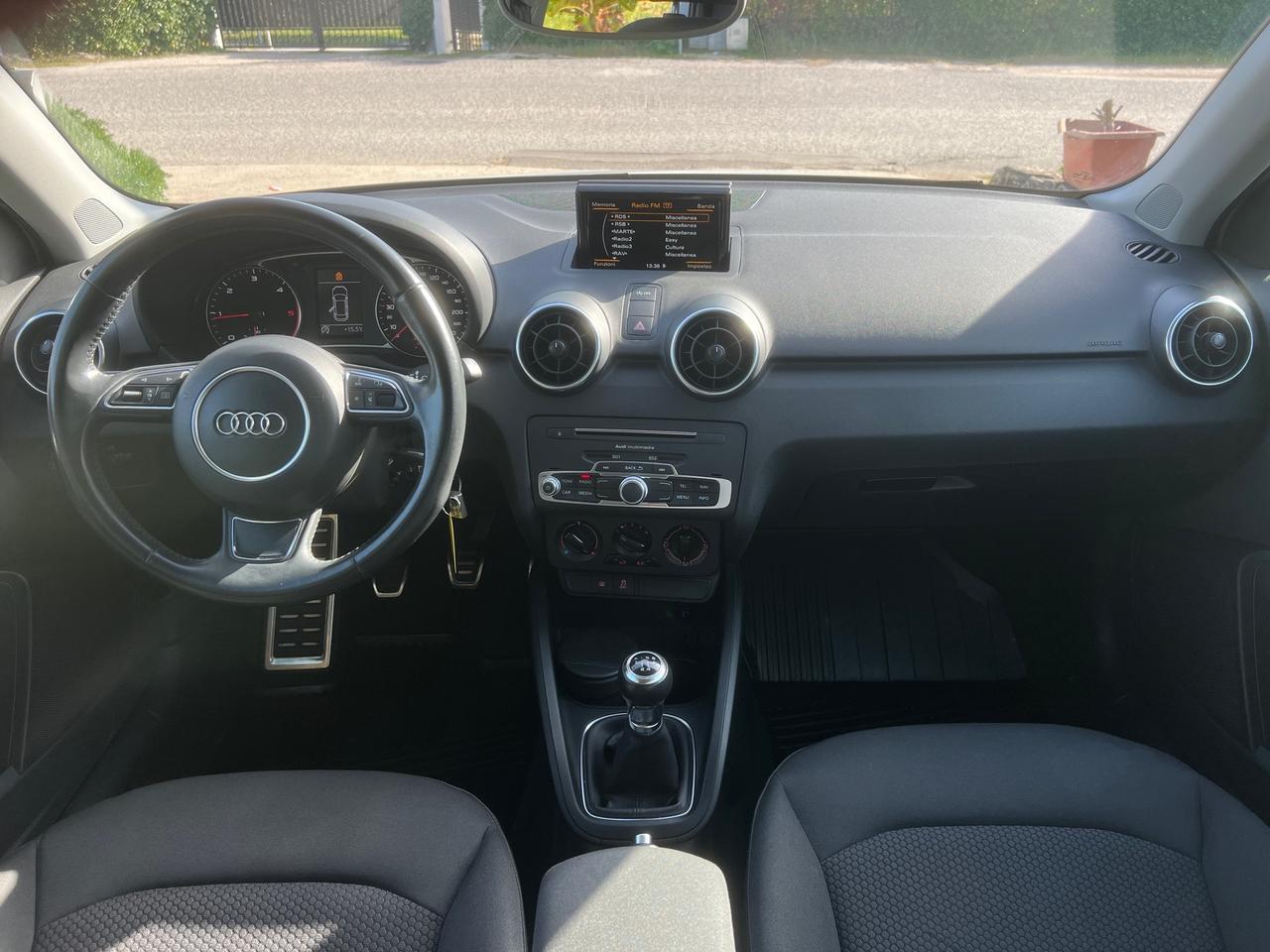 Audi A1 SPORTBACK 1.4TDI 90CV S-LINE-2017