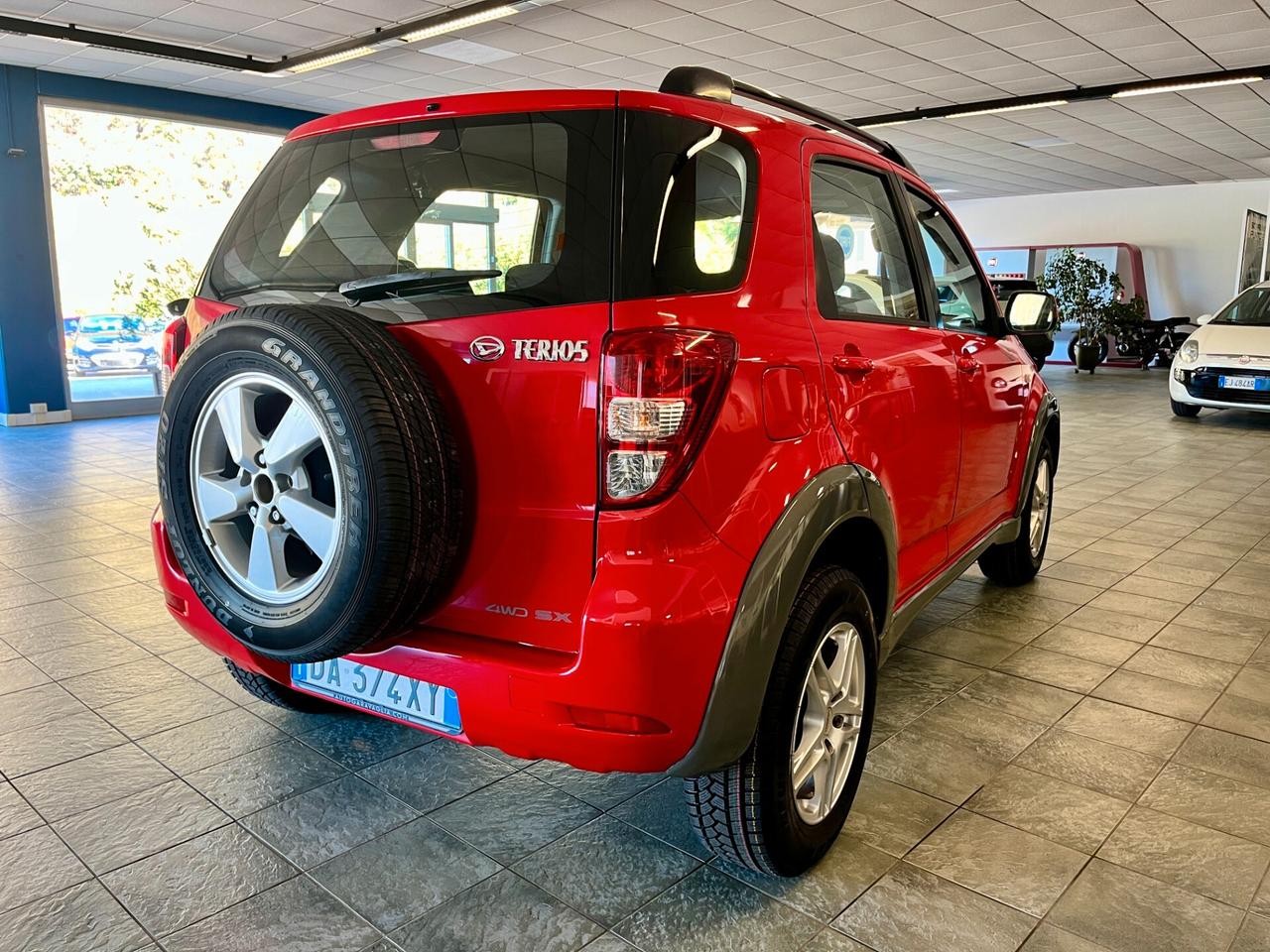 Daihatsu Terios 1.5 4X4 SX O/F-NEOPATENTATI-