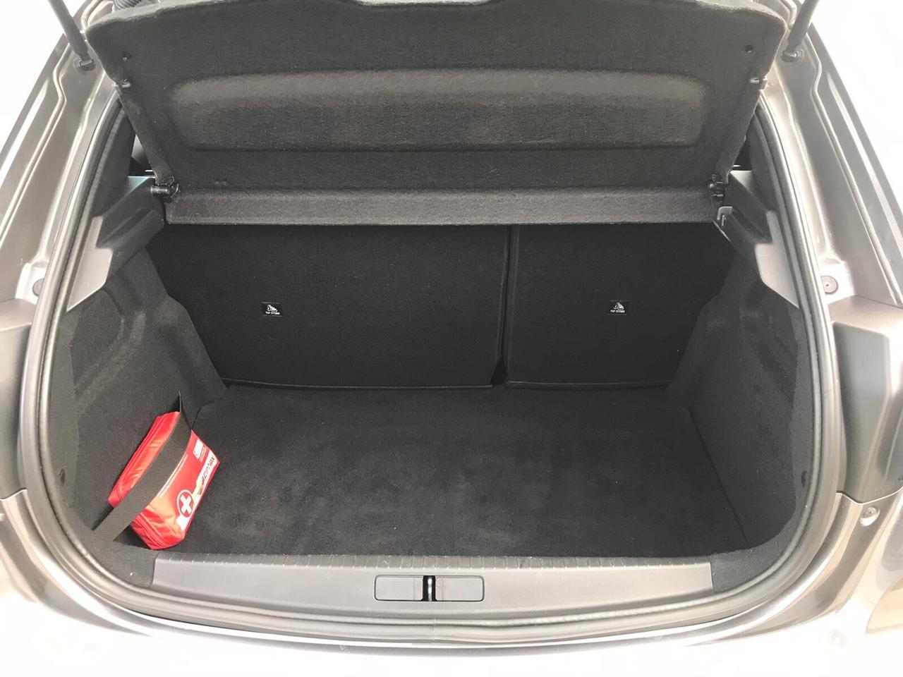 Peugeot 208 1.5 BlueHDi 100 CV Active