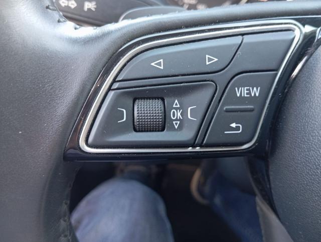 AUDI A4 *PROMO* Avant 30 TDI S tronic Business Sport