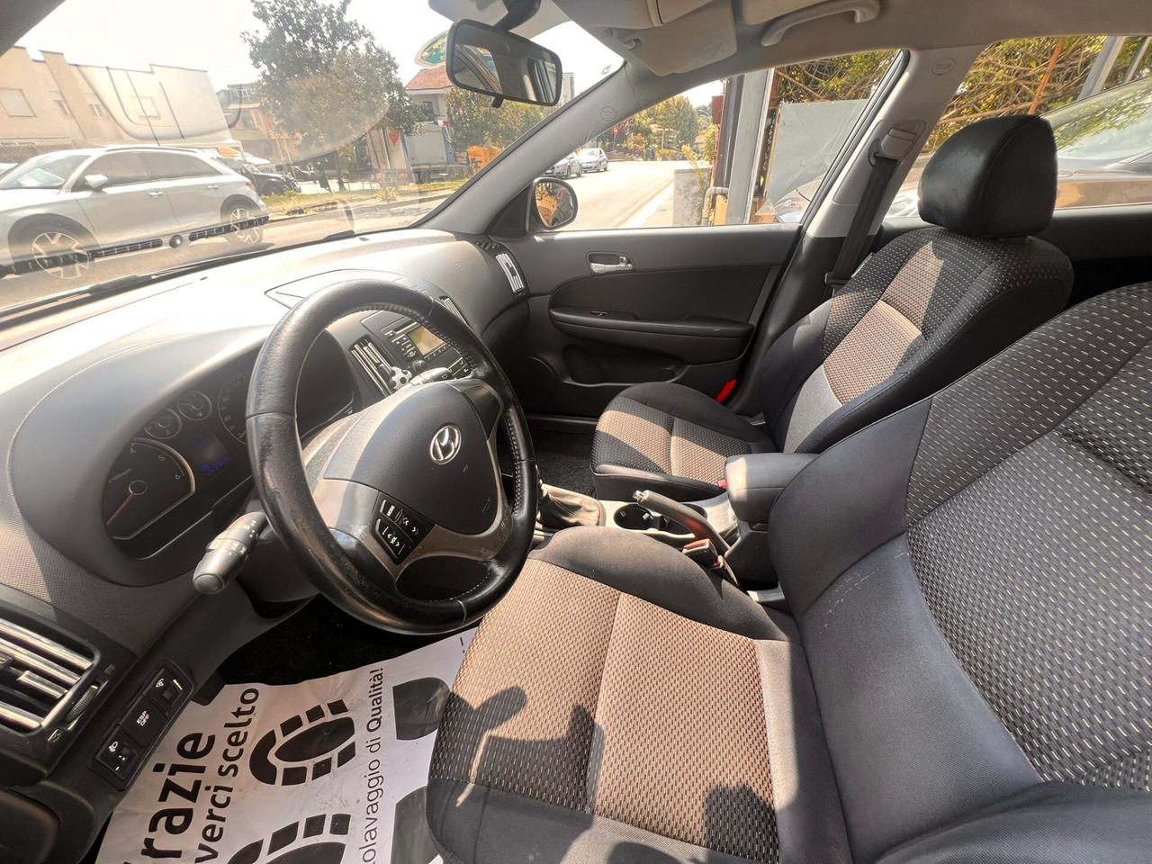 Hyundai i30 1.6 CRDi VGT 16V 90CV 5p.