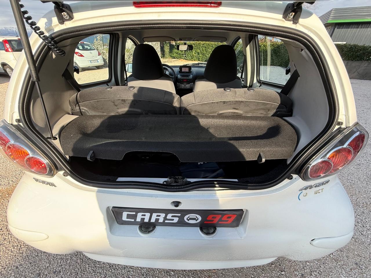 Toyota Aygo 1.0 12V VVT-i 5 porte Active Connect